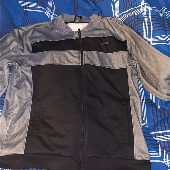 Grey zip-up jacket - Picture 1 of 5